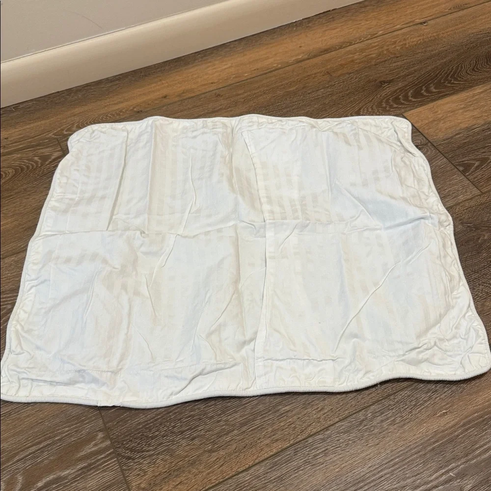 Wamsutta Sham &‎ Pillow Case Set